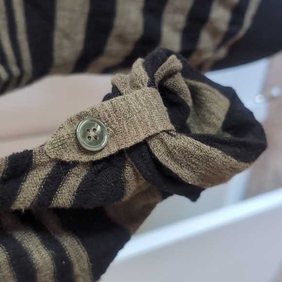 Express Green and Black Striped Sweater - Picture 4 of 6